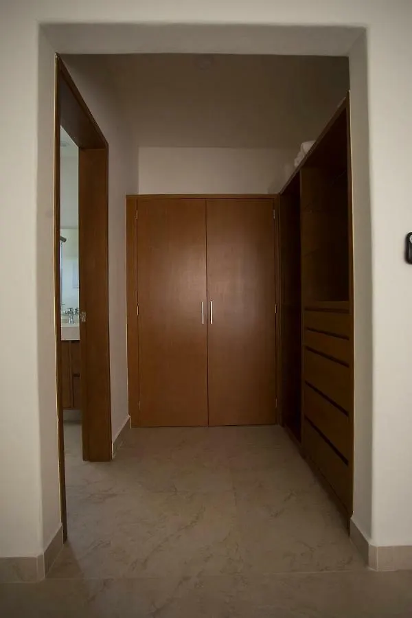 4 Bedroom House- Beach, Private Pool&Jacuzzi Cancun Mexico